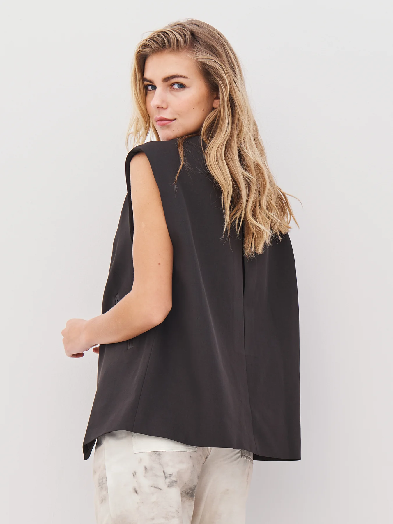 AMALIE CARDIGAN - BROWN